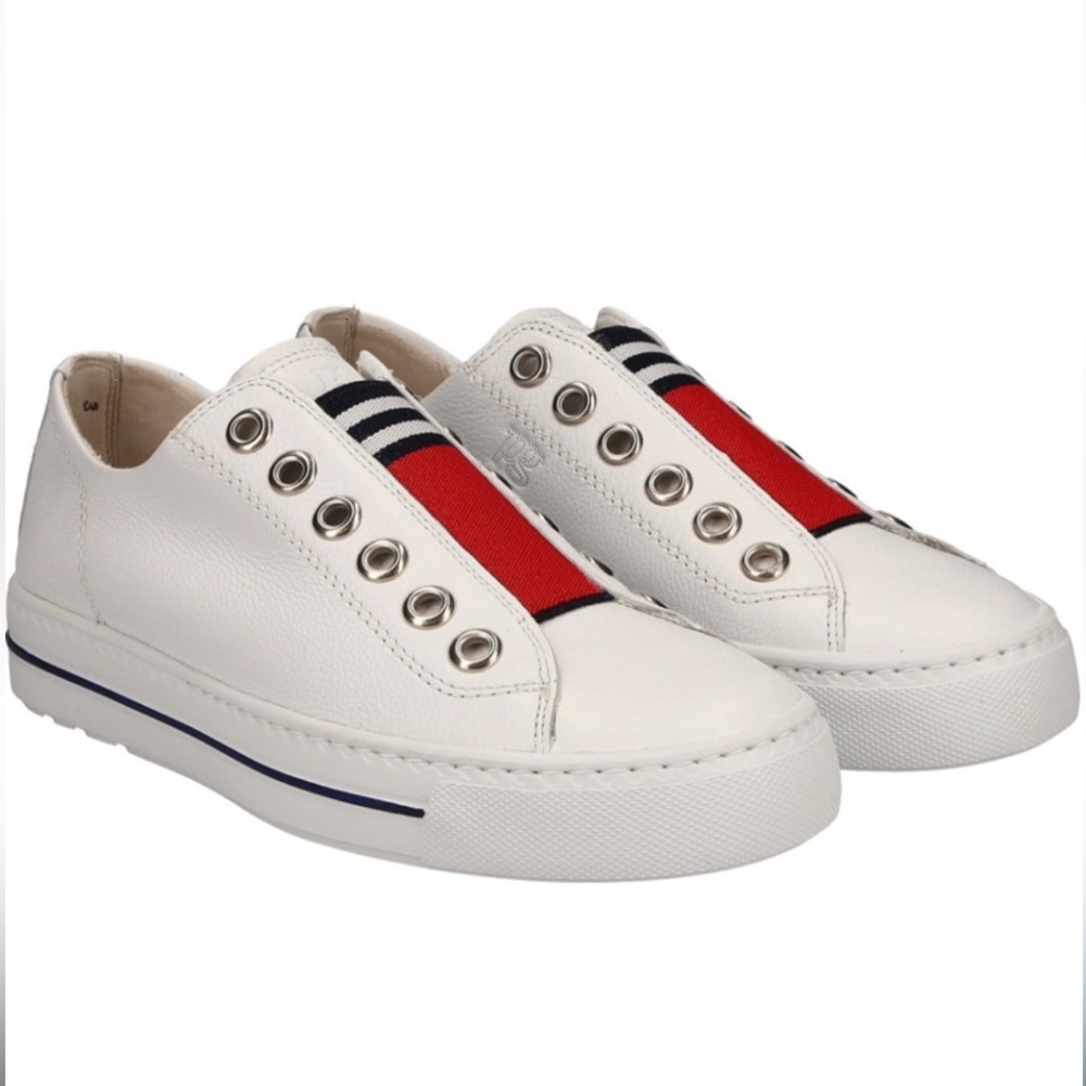 Slip-On Sneaker